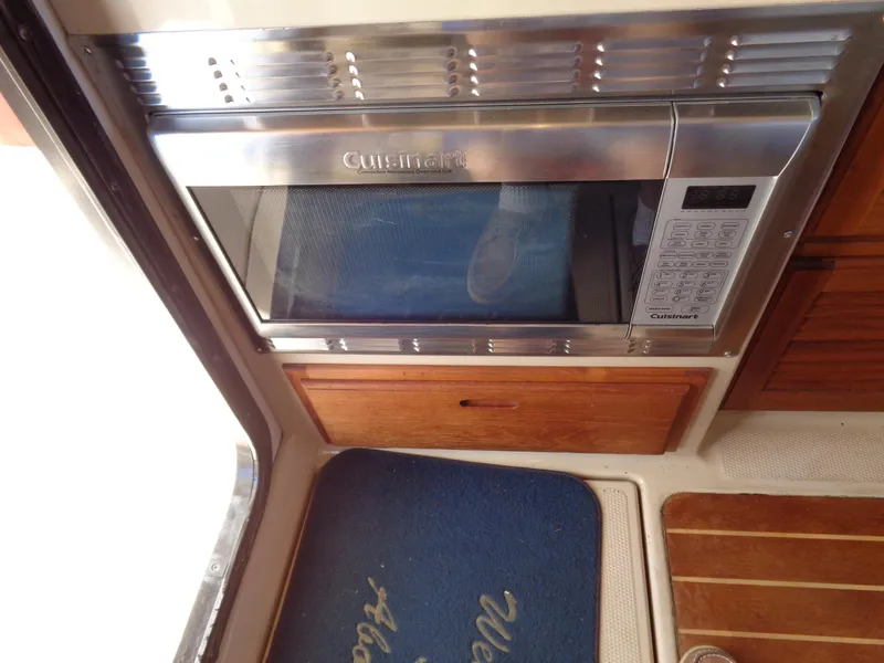 2013 Cutwater 28