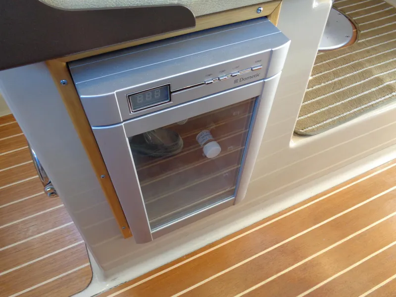 2013 Cutwater 28