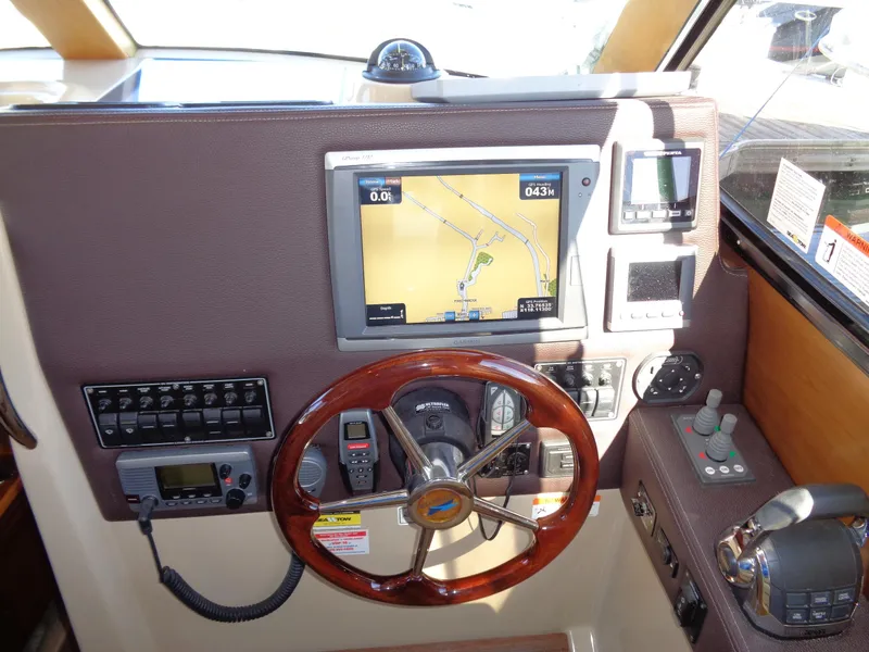 2013 Cutwater 28