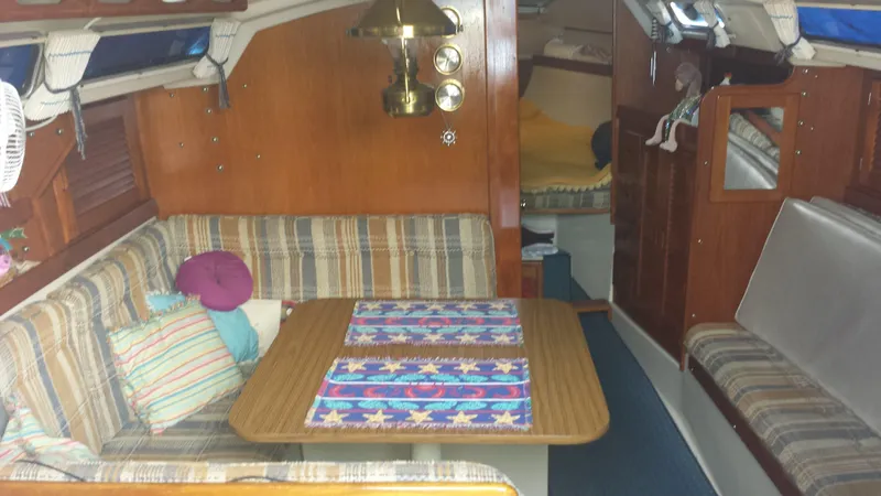 1985 Catalina 30
