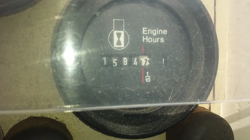 1985 Catalina 30