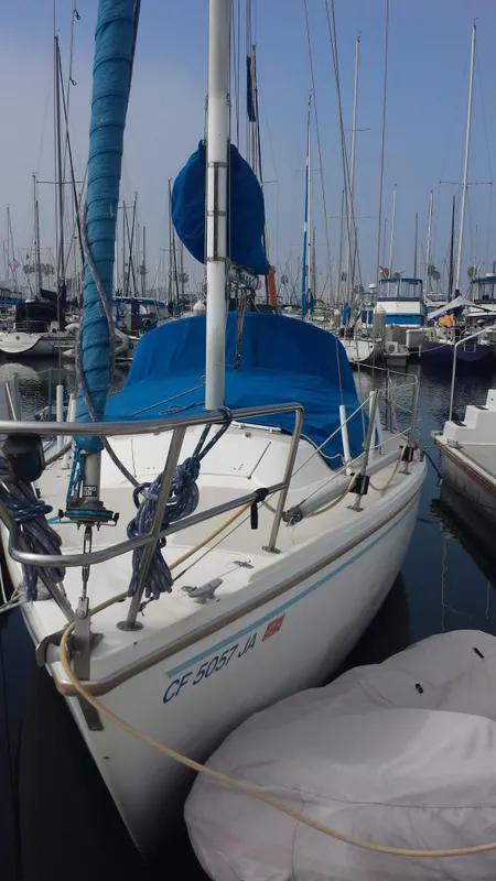 1985 Catalina 30
