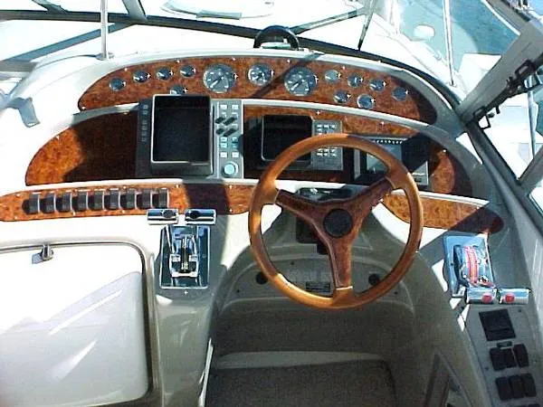 1996 Maxum 3900/4100 SCR