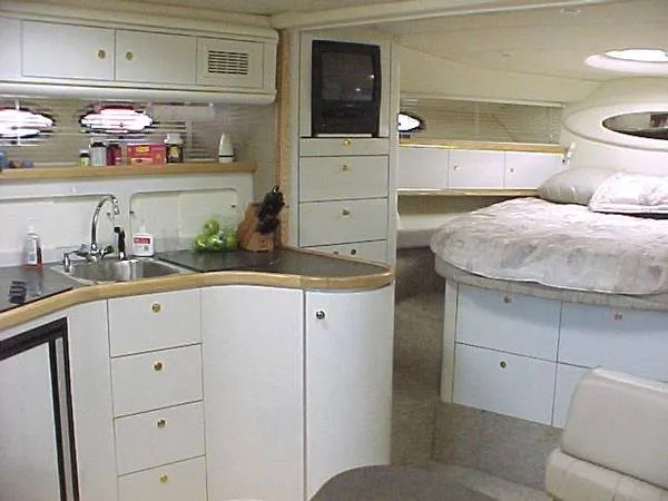 1996 Maxum 3900/4100 SCR