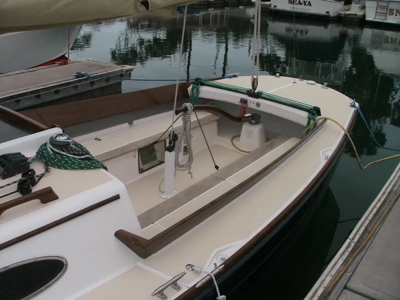 2009 Alerion Express 28