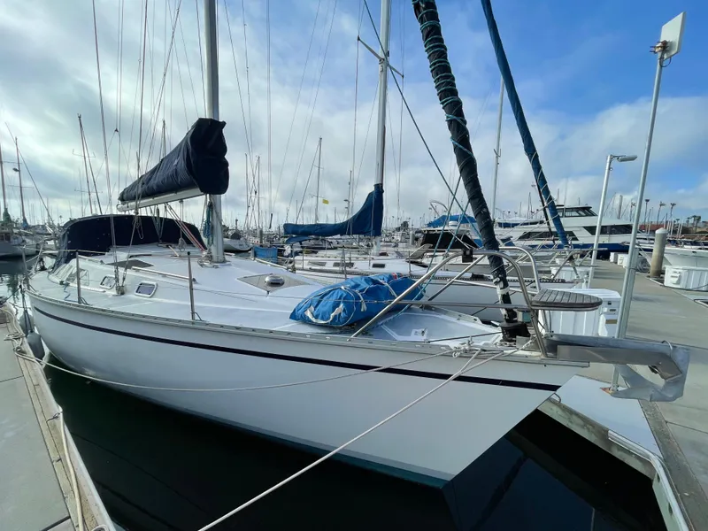 1990 Hunter Legend 35.5