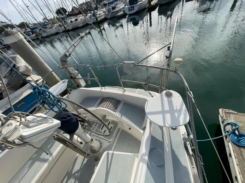 1990 Hunter Legend 35.5