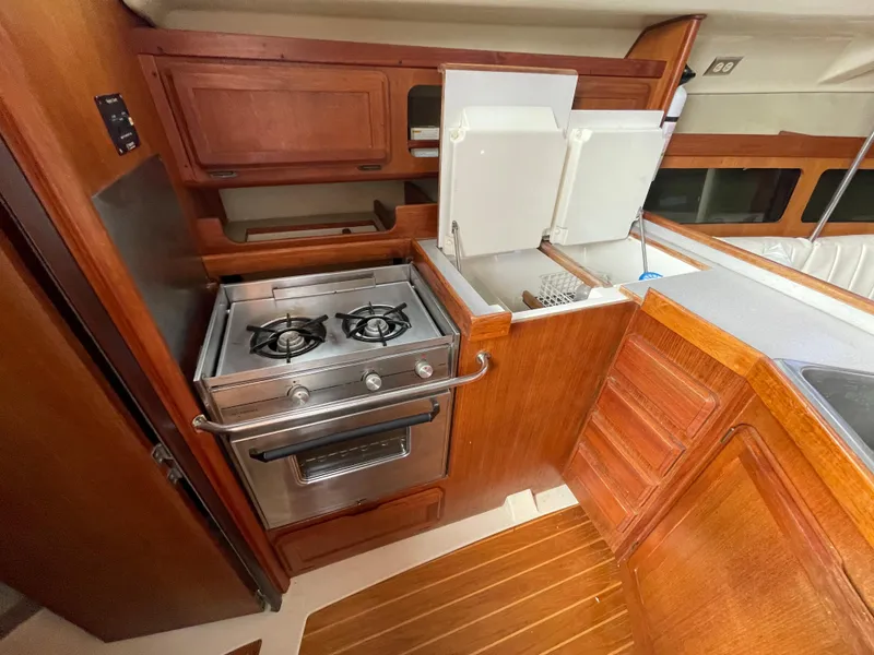 1990 Hunter Legend 35.5