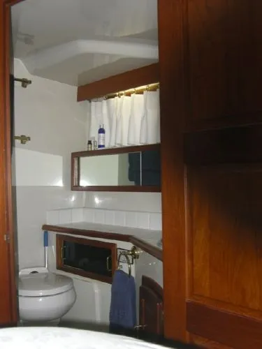 ensuite head master