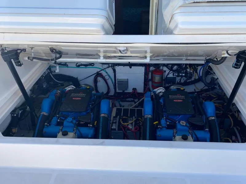2002 Tiara Yachts Open
