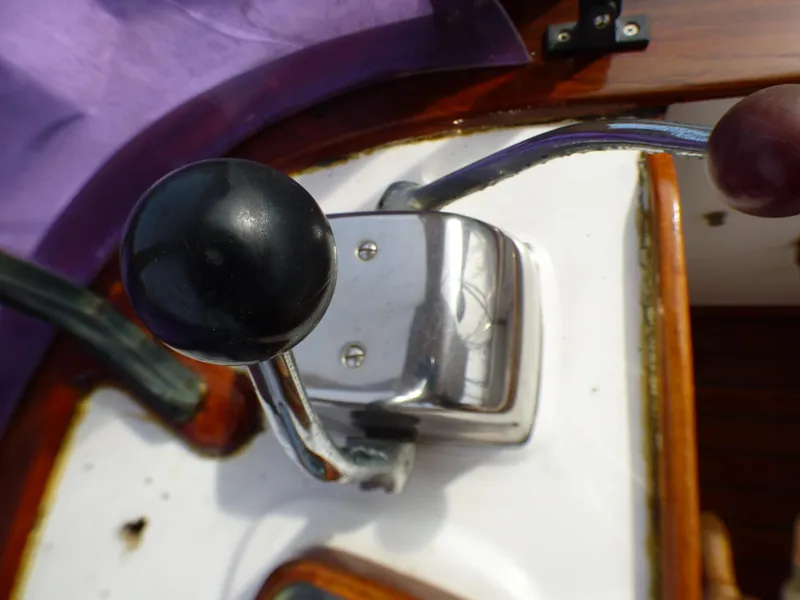 Upper Helm Shifter/Throttle