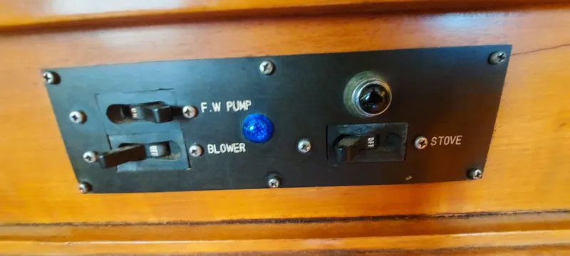 1978 CHB 34