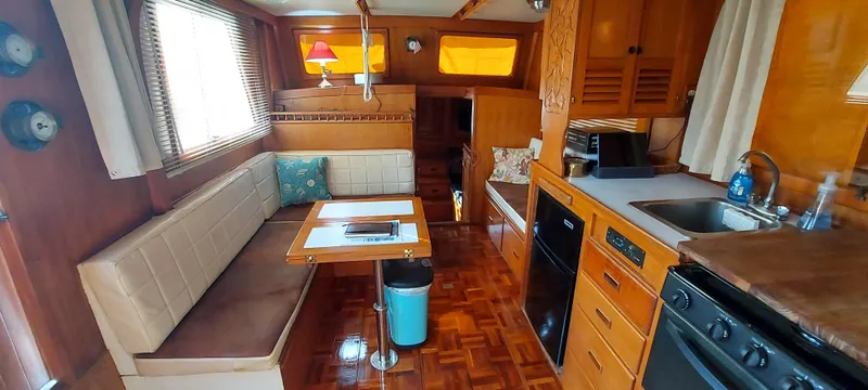1978 CHB 34