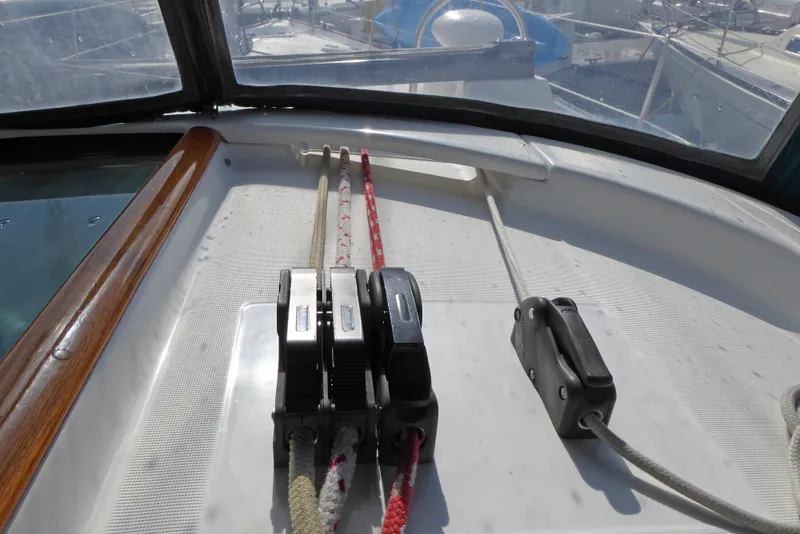Lines lead to cockpit
