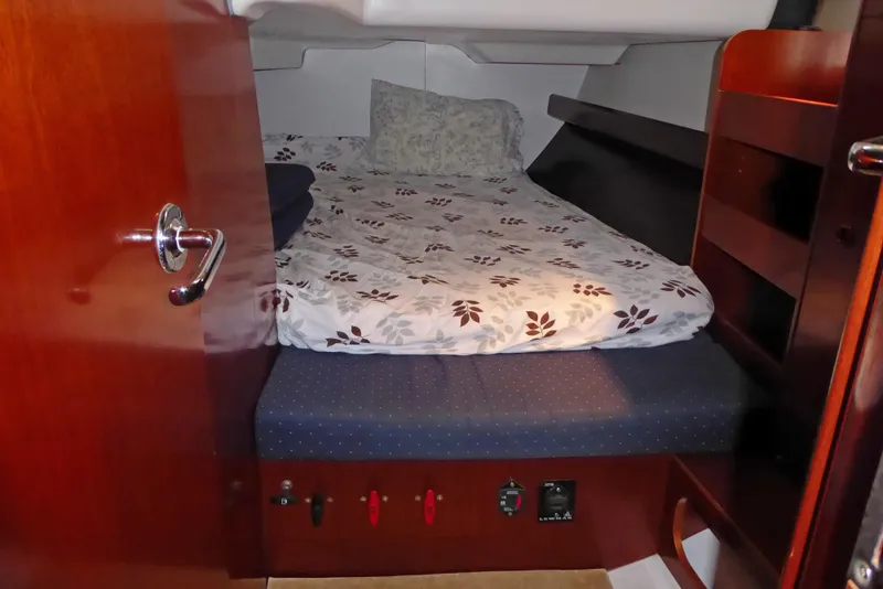 Guest quarters