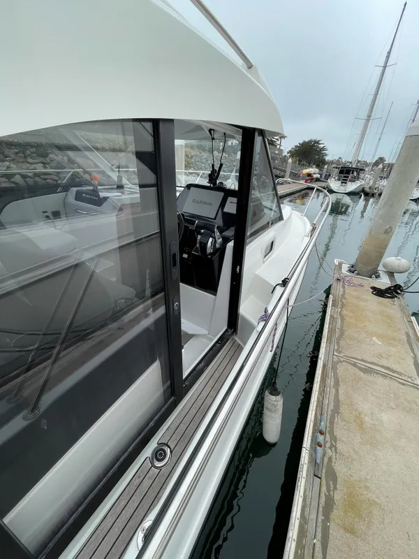 2019 Beneteau Antares 27