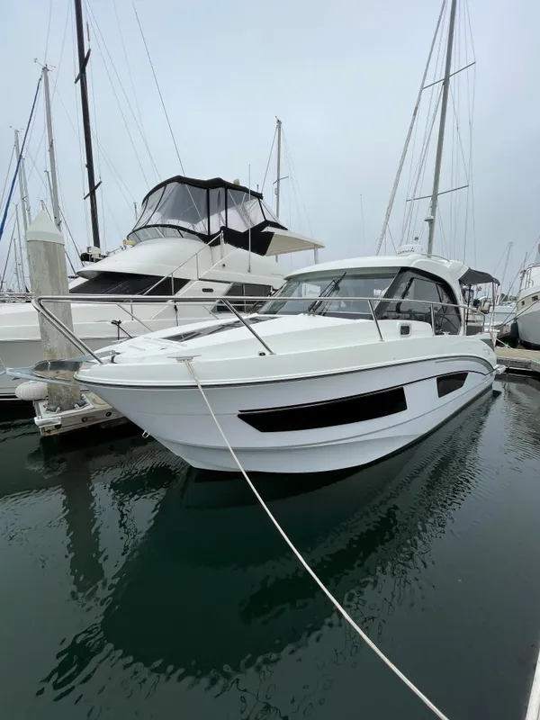 2019 Beneteau Antares 27