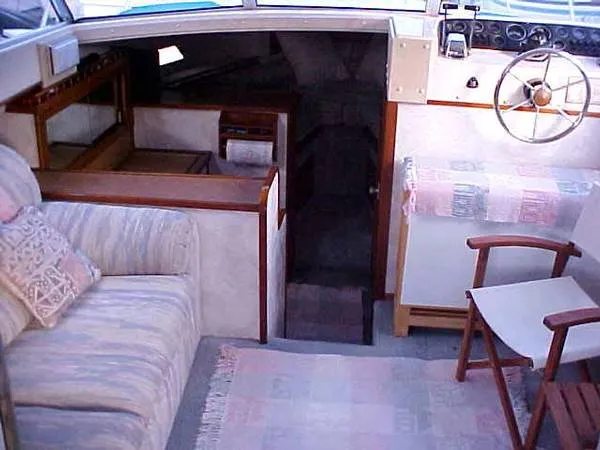 1978 Silverton Sedan Bridge