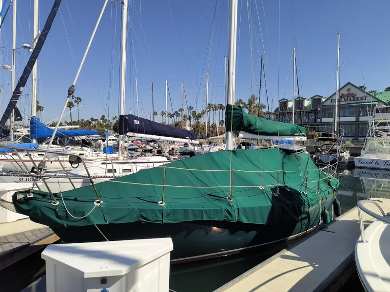 1985 Mason 33