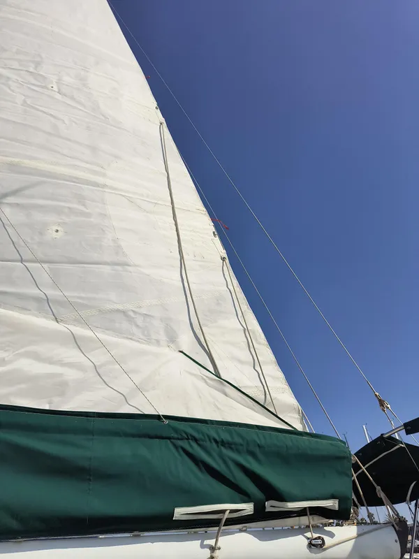 1985 Mason 33