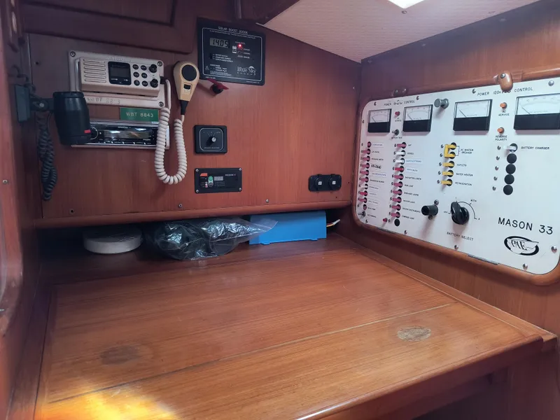 1985 Mason 33