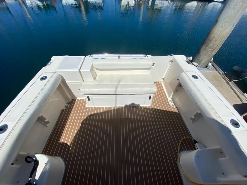 2003 Pursuit 2865 Denali