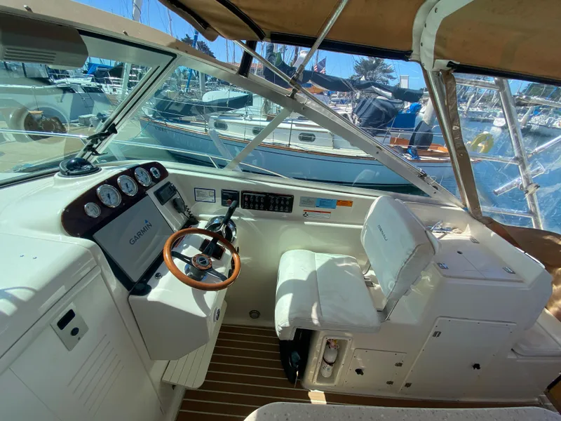 2003 Pursuit 2865 Denali