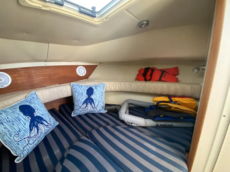 2003 Pursuit 2865 Denali