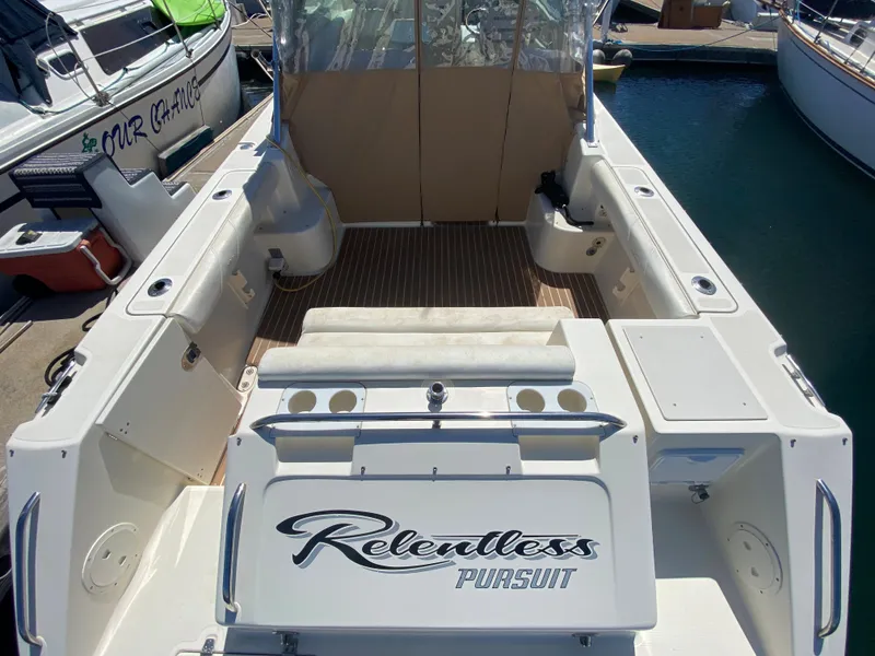 2003 Pursuit 2865 Denali