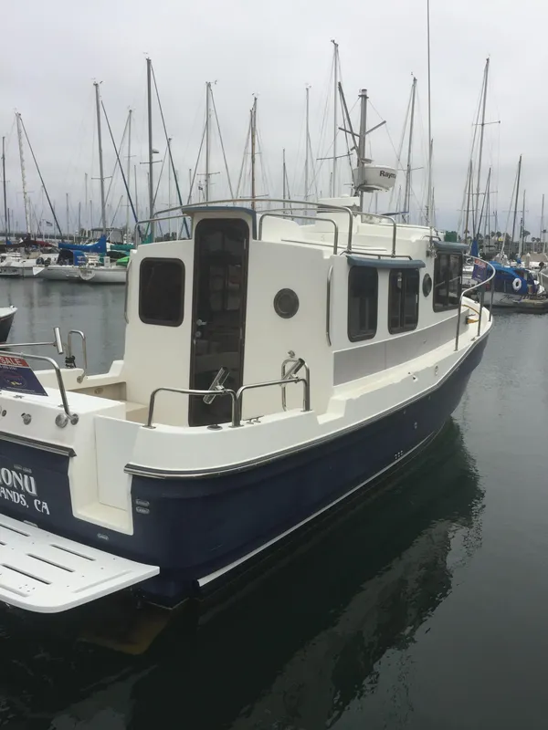 2008 Ranger Tugs R-25