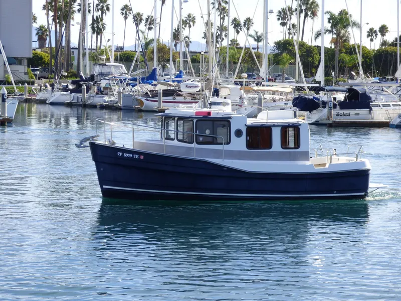 2008 Ranger Tugs R-25