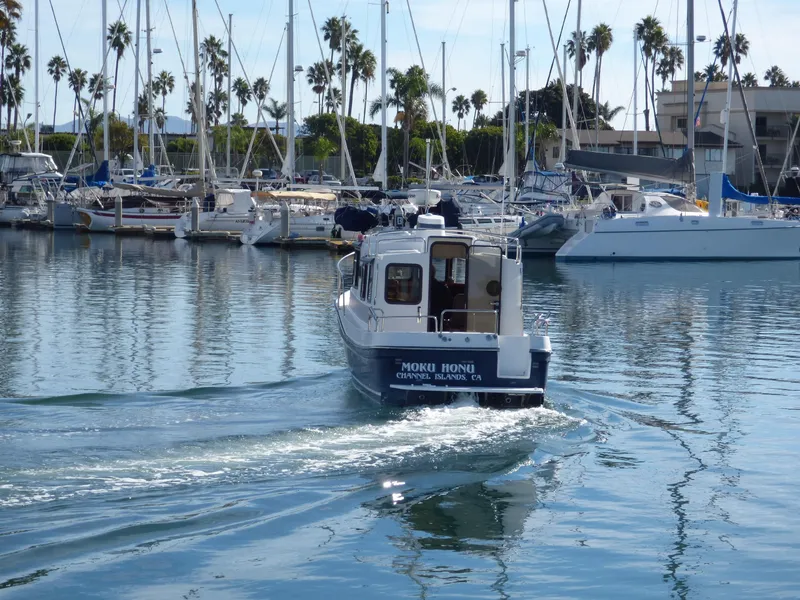 2008 Ranger Tugs R-25