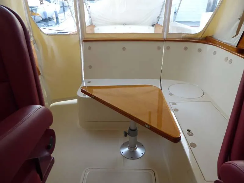 2003 Hinckley Picnic Boat 36 EP