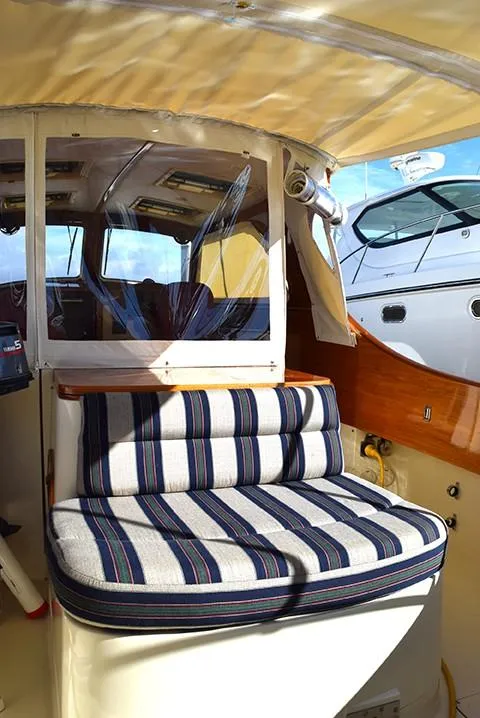 2003 Hinckley Picnic Boat 36 EP