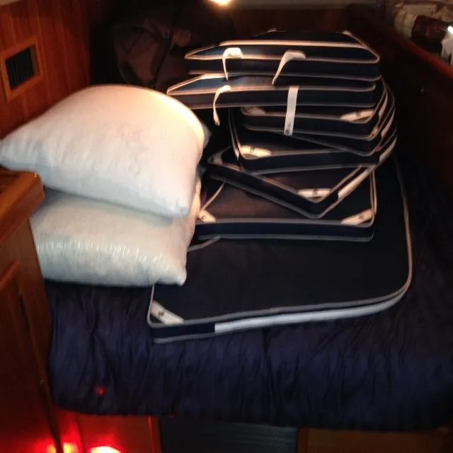 2003 Hunter 466