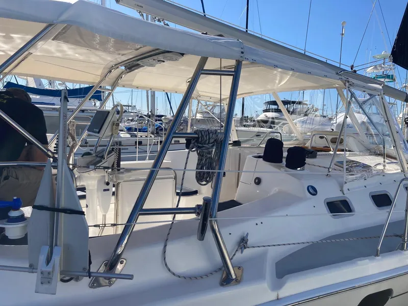2003 Hunter 466