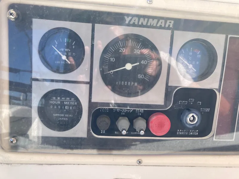 2003 Hunter 466