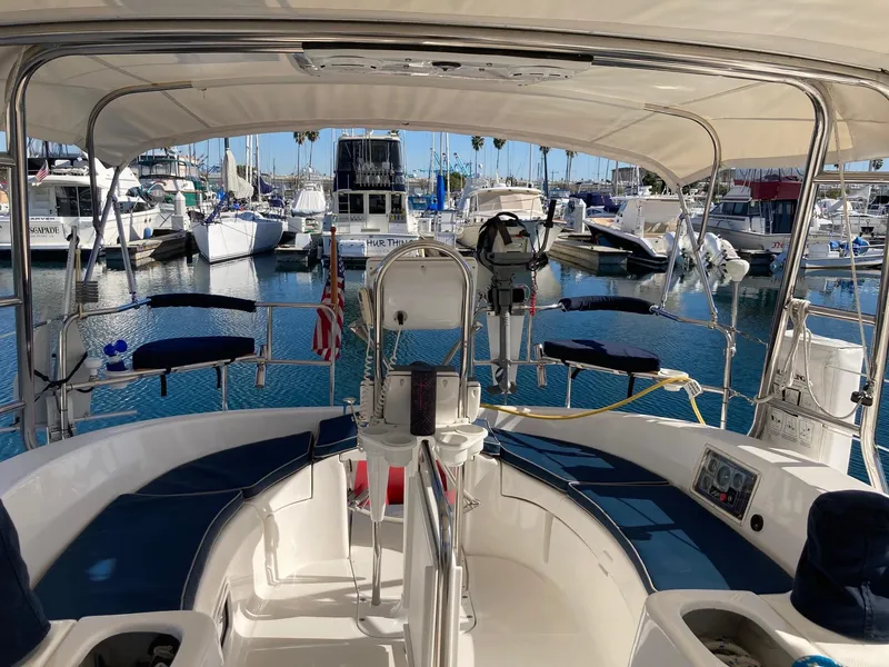 2003 Hunter 466