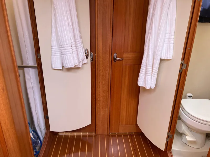 Shower Star Head Port doors