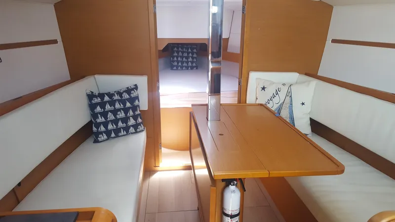 Main cabin