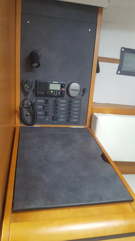 Nav station