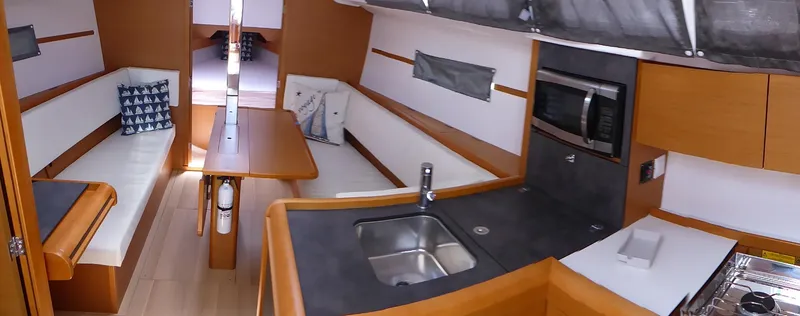 Interior pano