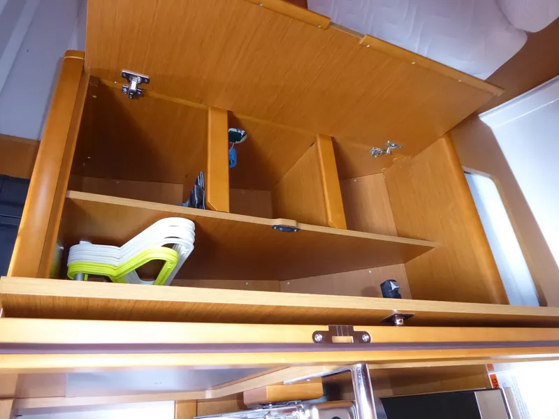 Hanging locker