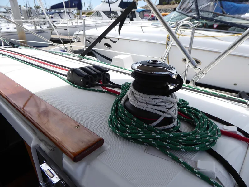 Winch starboard