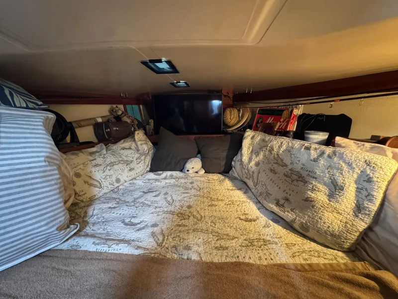 1985 Catalina 36