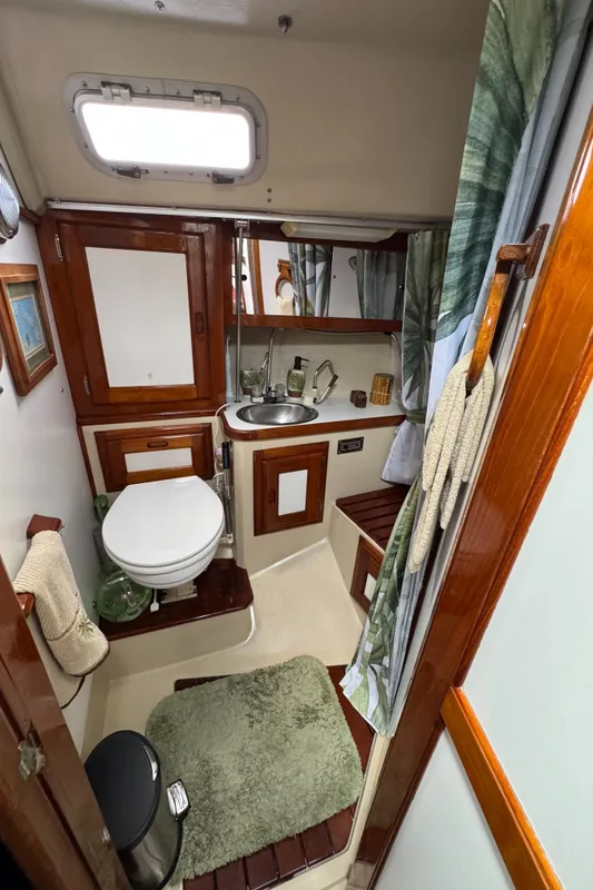 1985 Catalina 36