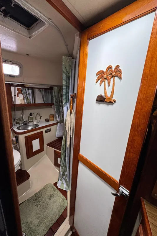 1985 Catalina 36
