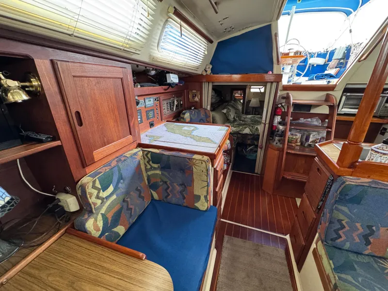 1985 Catalina 36