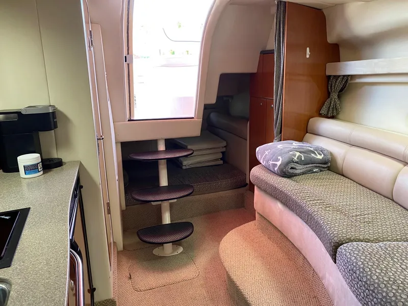 2005 Maxum 3100 SCR