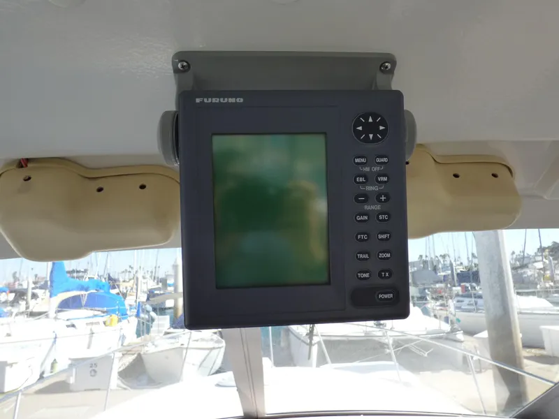 1997 Carver 28 Mid Cabin with Hardtop